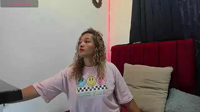 Girls and cam to cam: Watch as these sophisticated entertainers uncover their stunning costumes and curvaceous curves online!