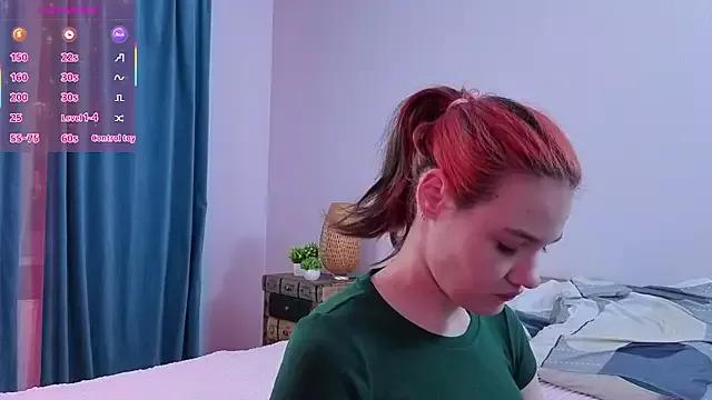 MauraSpurrier from StripChat is Freechat