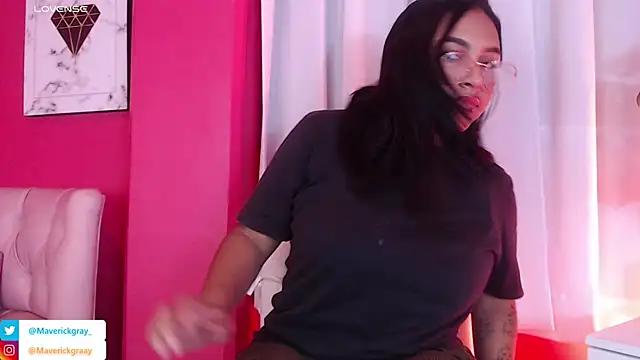 Girls and cam to cam: Watch as these sophisticated entertainers uncover their stunning costumes and curvaceous curves online!