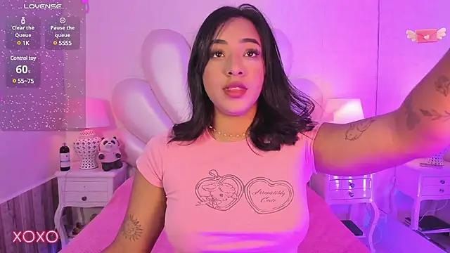Girls and cam to cam: Watch as these sophisticated entertainers uncover their stunning costumes and curvaceous curves online!