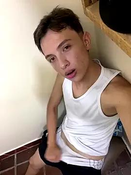 Maxim_Taylor from StripChat is Freechat
