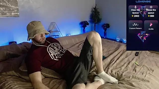 MaxRouger from StripChat is Freechat