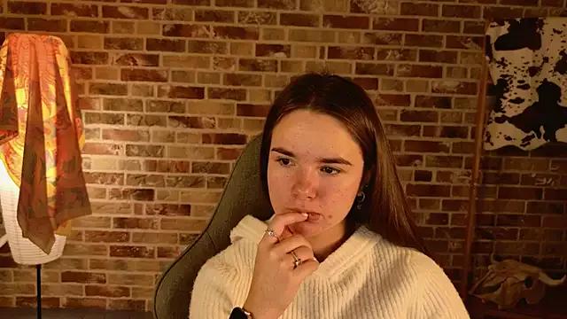 Girls and cam to cam: Watch as these sophisticated entertainers uncover their stunning costumes and curvaceous curves online!