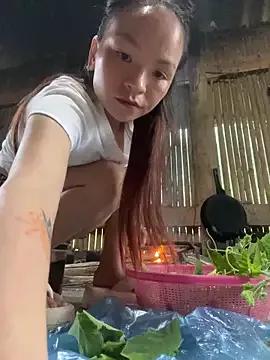 May_maria from StripChat is Freechat