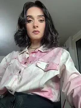 Maya4StripMind from StripChat is Freechat