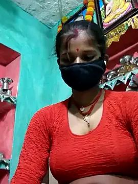 Maya_bhoji from StripChat is Freechat