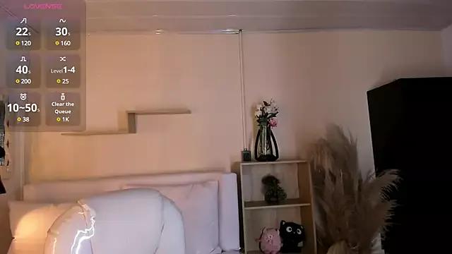 Girls and cam to cam: Watch as these sophisticated entertainers uncover their stunning costumes and curvaceous curves online!