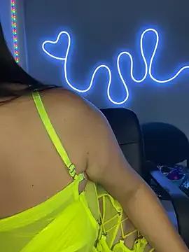 Girls and cam to cam: Watch as these sophisticated entertainers uncover their stunning costumes and curvaceous curves online!