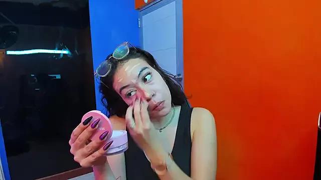 megan_701 from StripChat is Freechat
