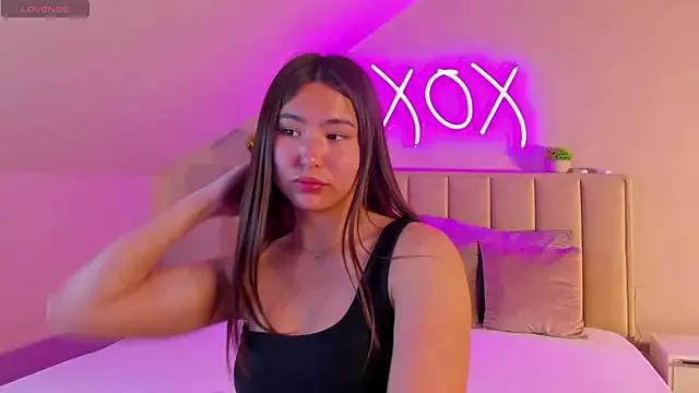 Girls and cam to cam: Watch as these sophisticated entertainers uncover their stunning costumes and curvaceous curves online!