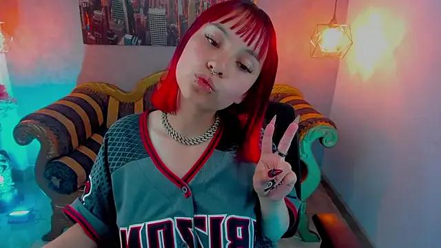 Megane_whitte from StripChat is Freechat