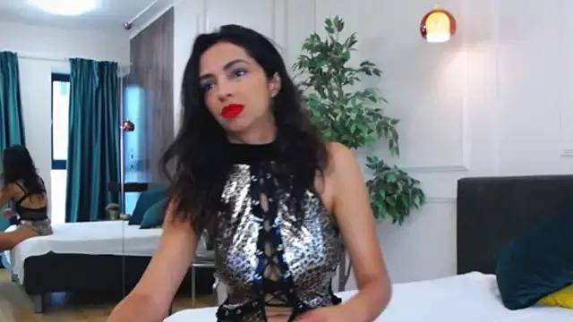 Girls and cam to cam: Watch as these sophisticated entertainers uncover their stunning costumes and curvaceous curves online!