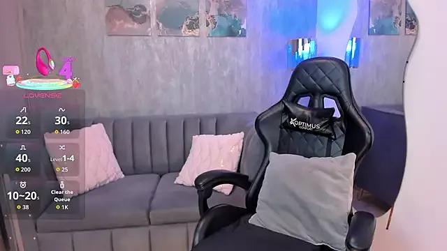 Girls and cam to cam: Watch as these sophisticated entertainers uncover their stunning costumes and curvaceous curves online!