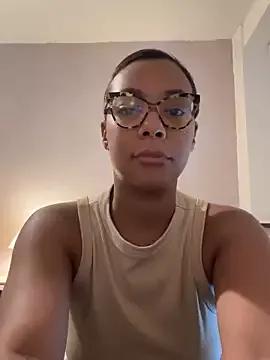 Melia_Rayne from StripChat is Freechat