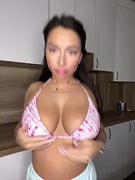 Girls and cam to cam: Watch as these sophisticated entertainers uncover their stunning costumes and curvaceous curves online!