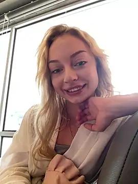 melissa_grr from StripChat is Freechat