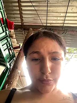 melissa_milkk from StripChat is Freechat