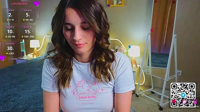 Girls and cam to cam: Watch as these sophisticated entertainers uncover their stunning costumes and curvaceous curves online!
