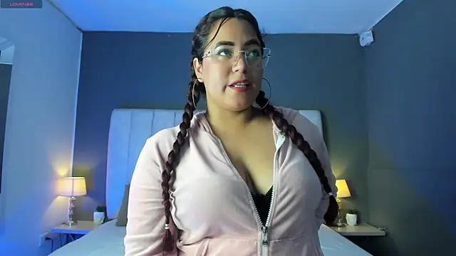 Girls and cam to cam: Watch as these sophisticated entertainers uncover their stunning costumes and curvaceous curves online!