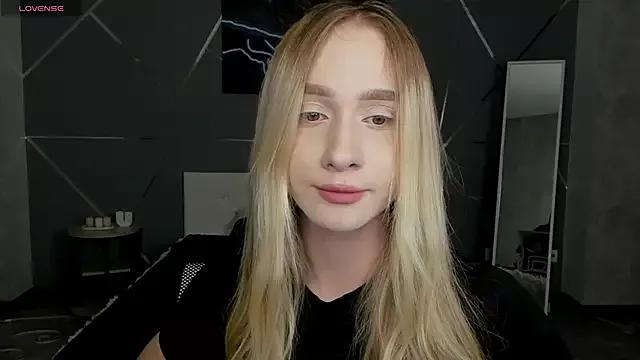 mellisadream from StripChat is Freechat