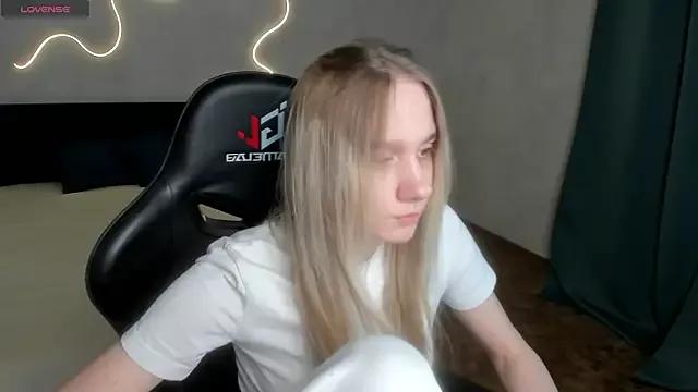 mellisadream from StripChat is Freechat