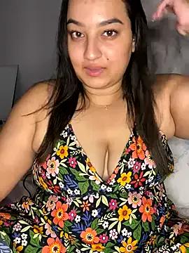 MelzinhaHoney_ from StripChat is Freechat