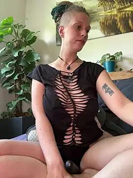 Photos of MenaDreadfull from StripChat is Freechat