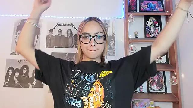 Meowlody from StripChat is Freechat