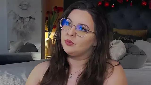 Mia_Swano from StripChat is Freechat