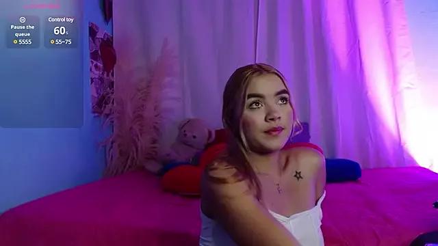 Miaa_rosses3 from StripChat is Freechat
