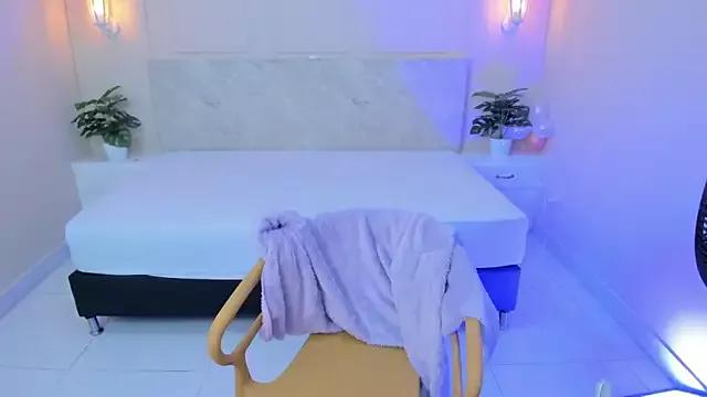 Girls and cam to cam: Watch as these sophisticated entertainers uncover their stunning costumes and curvaceous curves online!