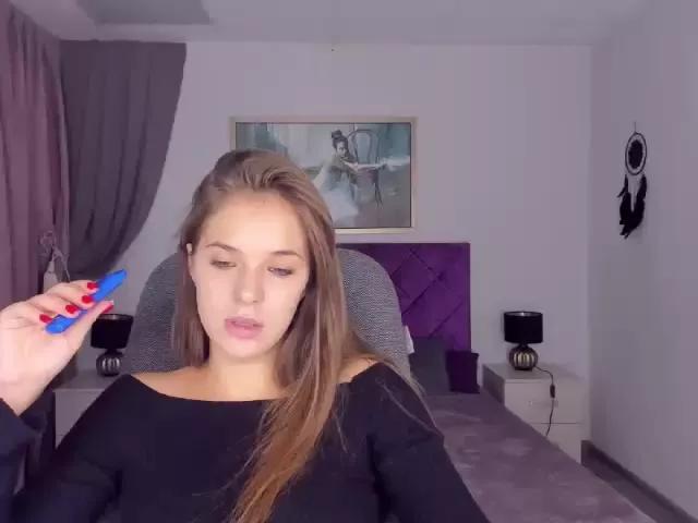 MiaMayson from StripChat