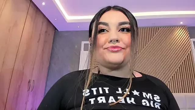 Girls and cam to cam: Watch as these sophisticated entertainers uncover their stunning costumes and curvaceous curves online!