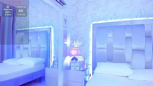 Girls and cam to cam: Watch as these sophisticated entertainers uncover their stunning costumes and curvaceous curves online!