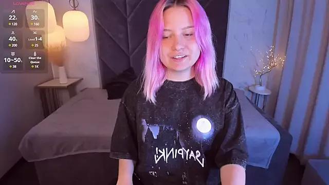 MichelleRebel from StripChat is Freechat