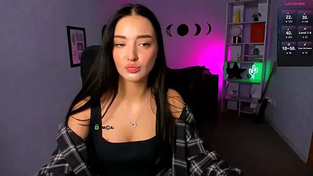 Girls and cam to cam: Watch as these sophisticated entertainers uncover their stunning costumes and curvaceous curves online!