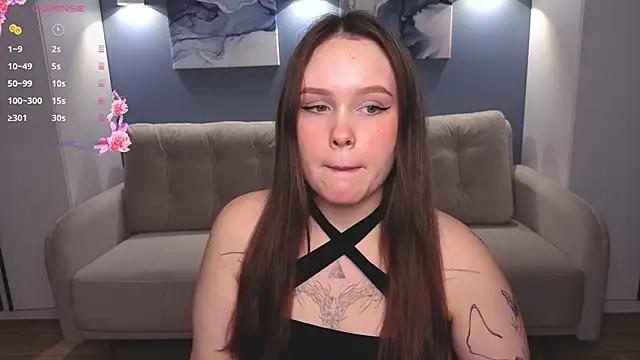 Girls and cam to cam: Watch as these sophisticated entertainers uncover their stunning costumes and curvaceous curves online!