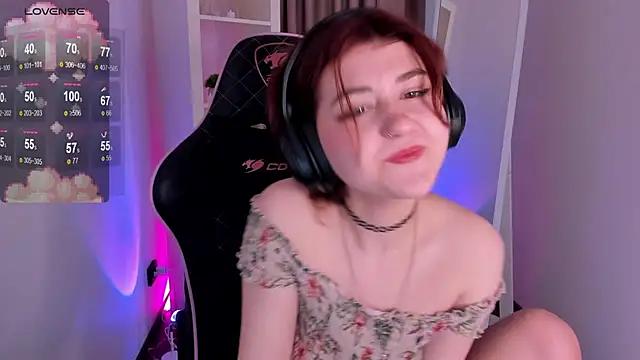 Girls and cam to cam: Watch as these sophisticated entertainers uncover their stunning costumes and curvaceous curves online!