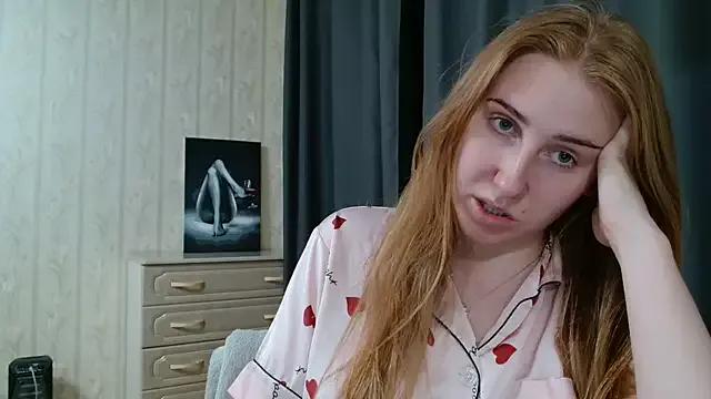 Miku_sanders from StripChat is Freechat