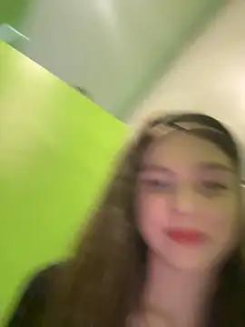 MilaBee from StripChat is Freechat