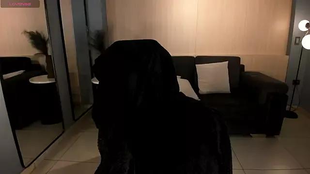 Girls and cam to cam: Watch as these sophisticated entertainers uncover their stunning costumes and curvaceous curves online!