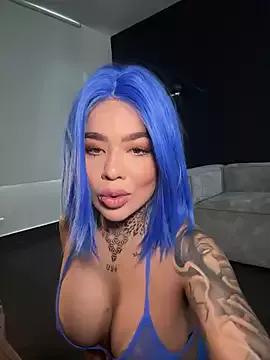 Girls and cam to cam: Watch as these sophisticated entertainers uncover their stunning costumes and curvaceous curves online!