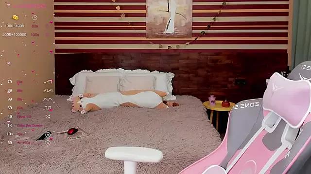 Girls and cam to cam: Watch as these sophisticated entertainers uncover their stunning costumes and curvaceous curves online!