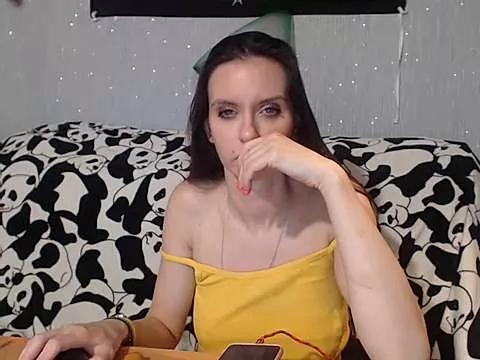 Girls and cam to cam: Watch as these sophisticated entertainers uncover their stunning costumes and curvaceous curves online!