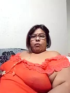 mileesha from StripChat is Freechat