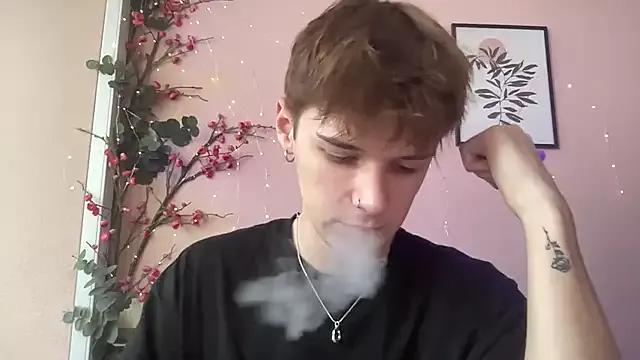 Milk_Guy from StripChat is Freechat
