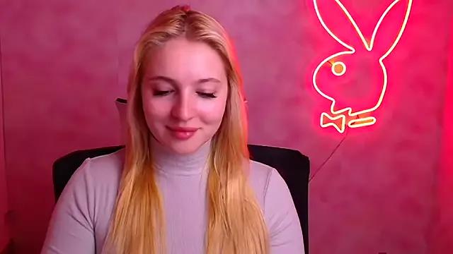 Milka_kiss_ from StripChat is Freechat