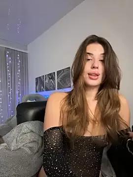 Girls and cam to cam: Watch as these sophisticated entertainers uncover their stunning costumes and curvaceous curves online!