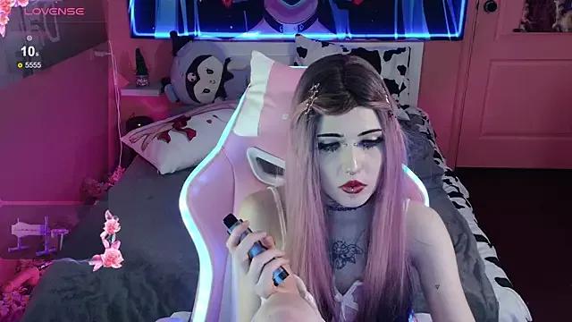 Girls and cam to cam: Watch as these sophisticated entertainers uncover their stunning costumes and curvaceous curves online!