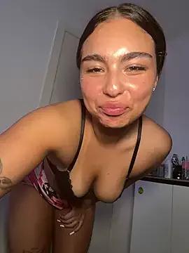 Girls and cam to cam: Watch as these sophisticated entertainers uncover their stunning costumes and curvaceous curves online!